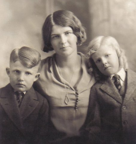 Left to right: Max, Marjorie and Mark McLain.

Photo courtesy of Brenda McLain