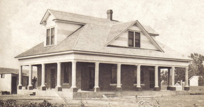 The home built by Homer Hoagland in Sun City, Kansas.

Photo from the collection of Kim Fowles.