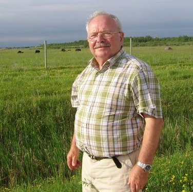 Ernie Middleton in July of 2008 while he and his wife, Eileen, were visiting relatives in Manitoba Canada.

Photo courtesy of Ernie Middleton.