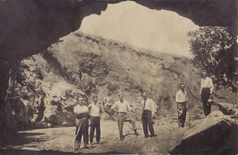 Natural Bridge Near Sun City, Barber County, Kansas.

Photo from the collection of Brenda McLain, courtesy of Kim Fowles.