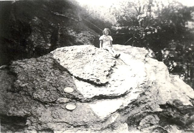 Natural Bridge Near Sun City, Barber County, Kansas.

Photo from the collection of Lee (Massey) Ives, courtesy of Kim Fowles.