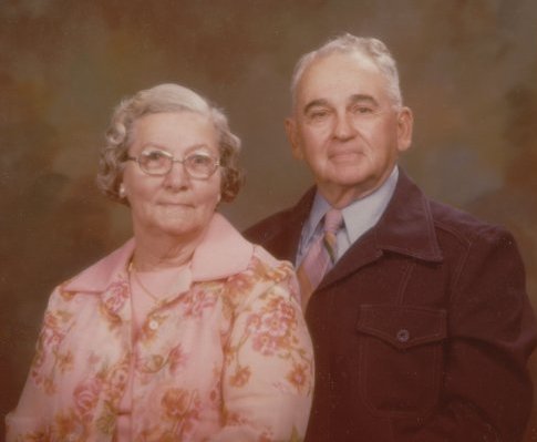 Bertha Emma (Inslee) Rucker & Clarence Edward Rucker.

40th Wedding Anniversary.

Photo courtesy of Ed Rucker.