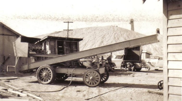 Equipment at the gypsum quarry or mill near Sun City, Barber County, Kansas.

Photo from the collection of Beth (Larkin) Davis.