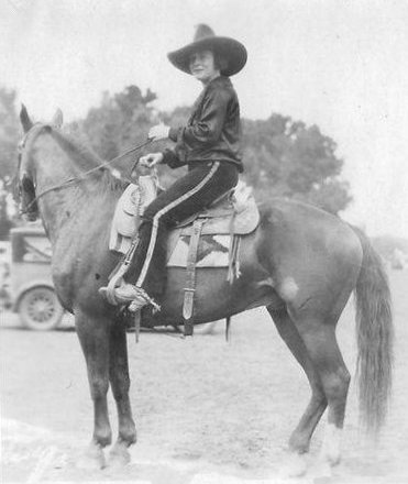 Fox Hastings at McLain's Roundup.  Photo by Homer Venters, from the collection of Brenda McLain, courtesy of Kim Fowles.