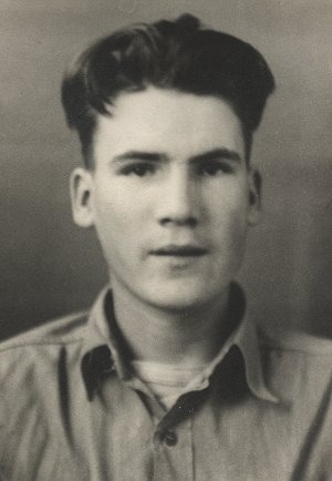 William Robert Norton, circa 1948. Protection, Comanche County, Kansas. Photo from the collection of Alice (Norton) Bergeman.