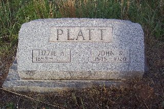 John & Lizzie Platt. Gravestone in Aetna Cemetery, Barber County, Kansas. Photo courtesy of Phyllis Scherich.