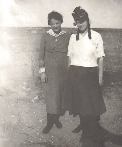 Two Girls, possibly in Comanche County, Kansas.

Photo courtesy of Rhonda (Cline) Nickel.