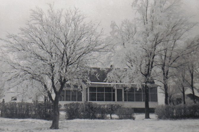 The home of J.M. & Minerva Cline in the Winter, Coldwater, Kansas.

Photo courtesy of Rhonda (Cline) Nickel.