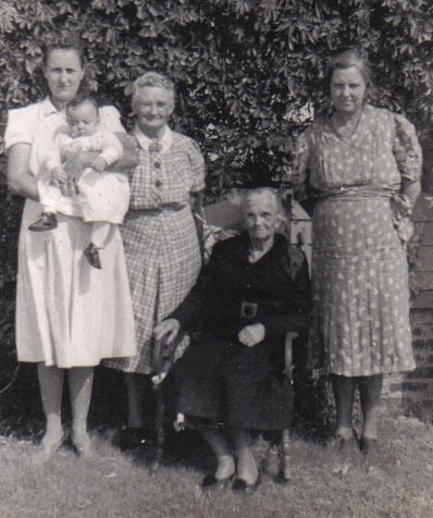 Five Generations: Lucy (Allen) Metzker & her descendants. Left to right:  Marguerite (Thompson) Hughes holding baby, Minerva (Metzker) Cline, Leta (Cline) Thompson. Lucy (Allen) Metzker sits in front.
Photo courtesy of Rhonda (Cline) Nickel.