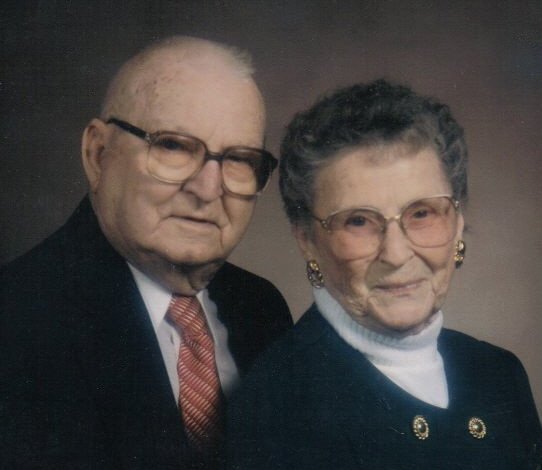 Raymond E. and Waneta (Tucker) Cline.

Photo courtesy of Rhonda (Cline) Nickel.