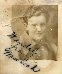  Evah Ellis, teacher 1920 - 1936. Photograph from the collection of Wendel G. Ferrin