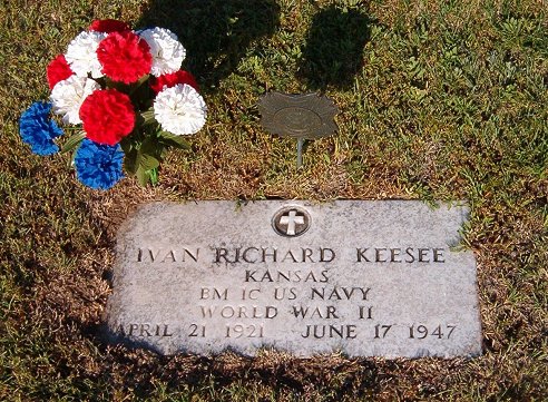 Gravestone for Ivan Richard Keesee, BM1c, U.S. Navy,

Crown Hill Cemetery, Comanche County, Kansas.

Photo by Bobbi (Hackney) Huck.