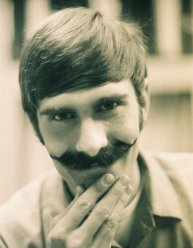 PH3 Terry Parkhurst, USN, National Parachute Test Range, El Centro, California, circa 1974.

Photo by PHAN Pat 'Smitty' Smith.

CLICK HERE to view a larger copy of this image in a new browser window.