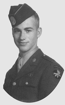 Harold Park, US Army paratrooper, 17th Airborne.  Photo courtesy of Angela Jaquette.

CLICK HERE TO VIEW A LARGER IMAGE.