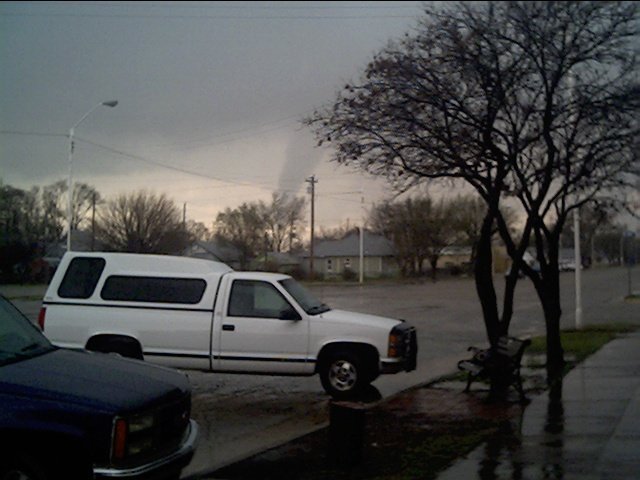 Tornado as seen from Protection, Comanche County, Kansas, on 21 Mar 2005. Photo by Orlin Loucks.