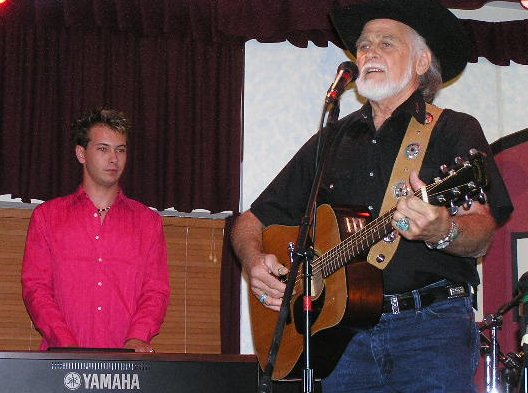 Rick Schiff and Daryl Schiff perform at the Wilmore Opry.