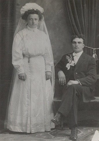 Frank & Mary Bardot, wedding photograph. Courtesy of Buddy M. Bardot.