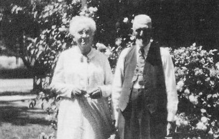 Martha and Robert Bell of Wilmore, Comanche County, Kansas.