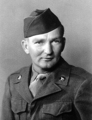 Raymond Everett Cline, US Army, World War II.

Photo courtesy of Martin Sizemore.