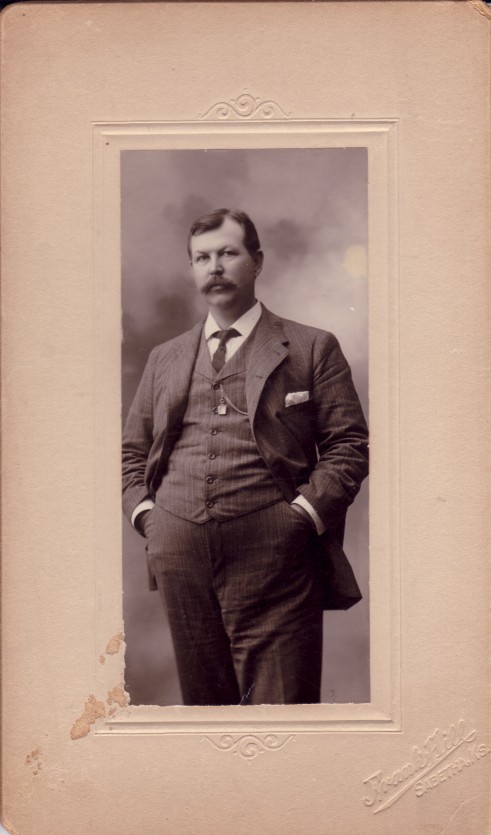 Photo of Frank G. Hamman, 1908