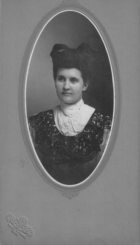 Photo of Elizabeth A. Kemplay
