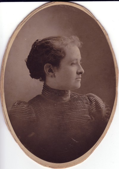 Photo of Della Collins Hamman, 1899