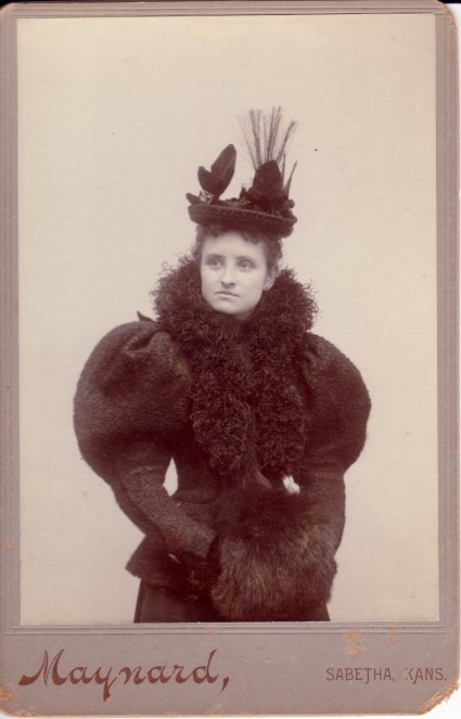 Photo of Della Collins Hamman, Early 1890s