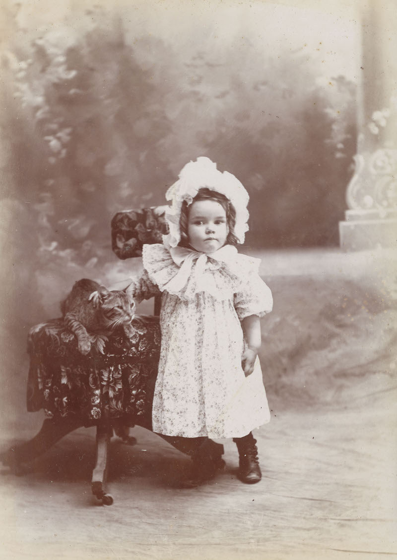Photo of an unknown child.