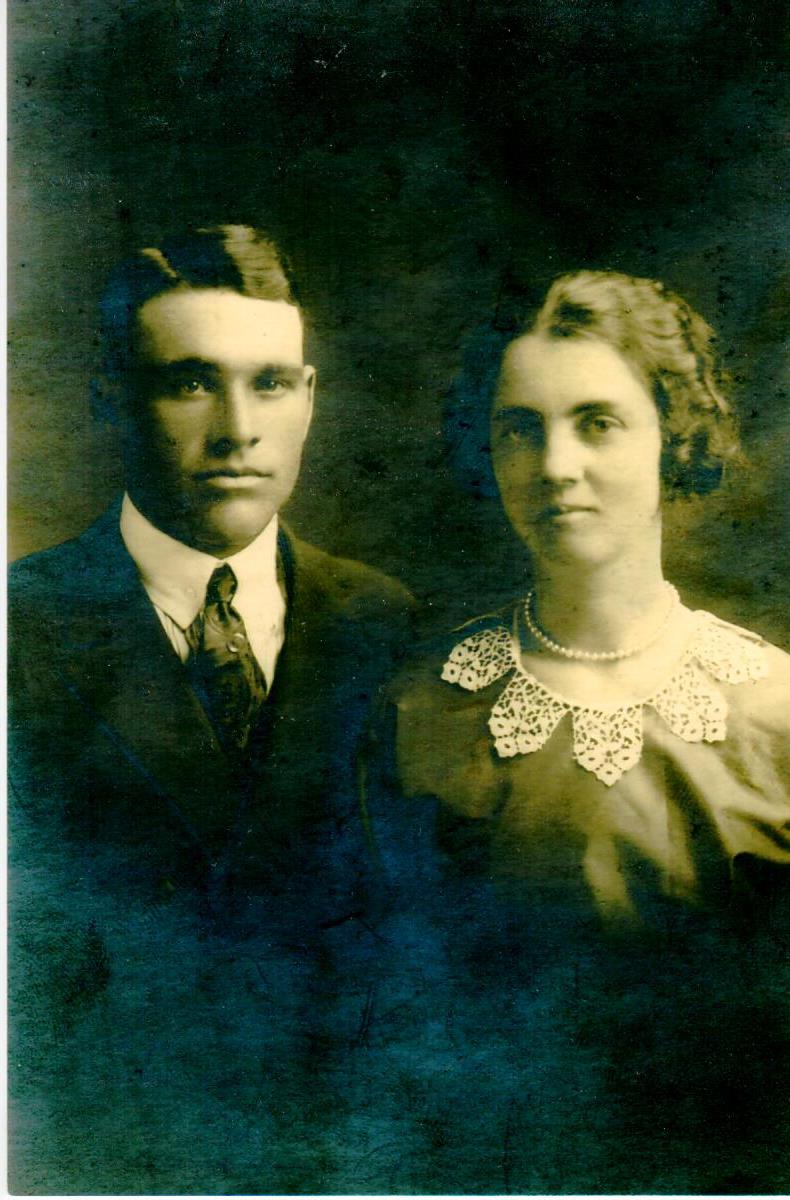 Photo of Jim and Mae Goodman