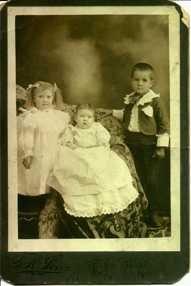 Photo of the Myers Children