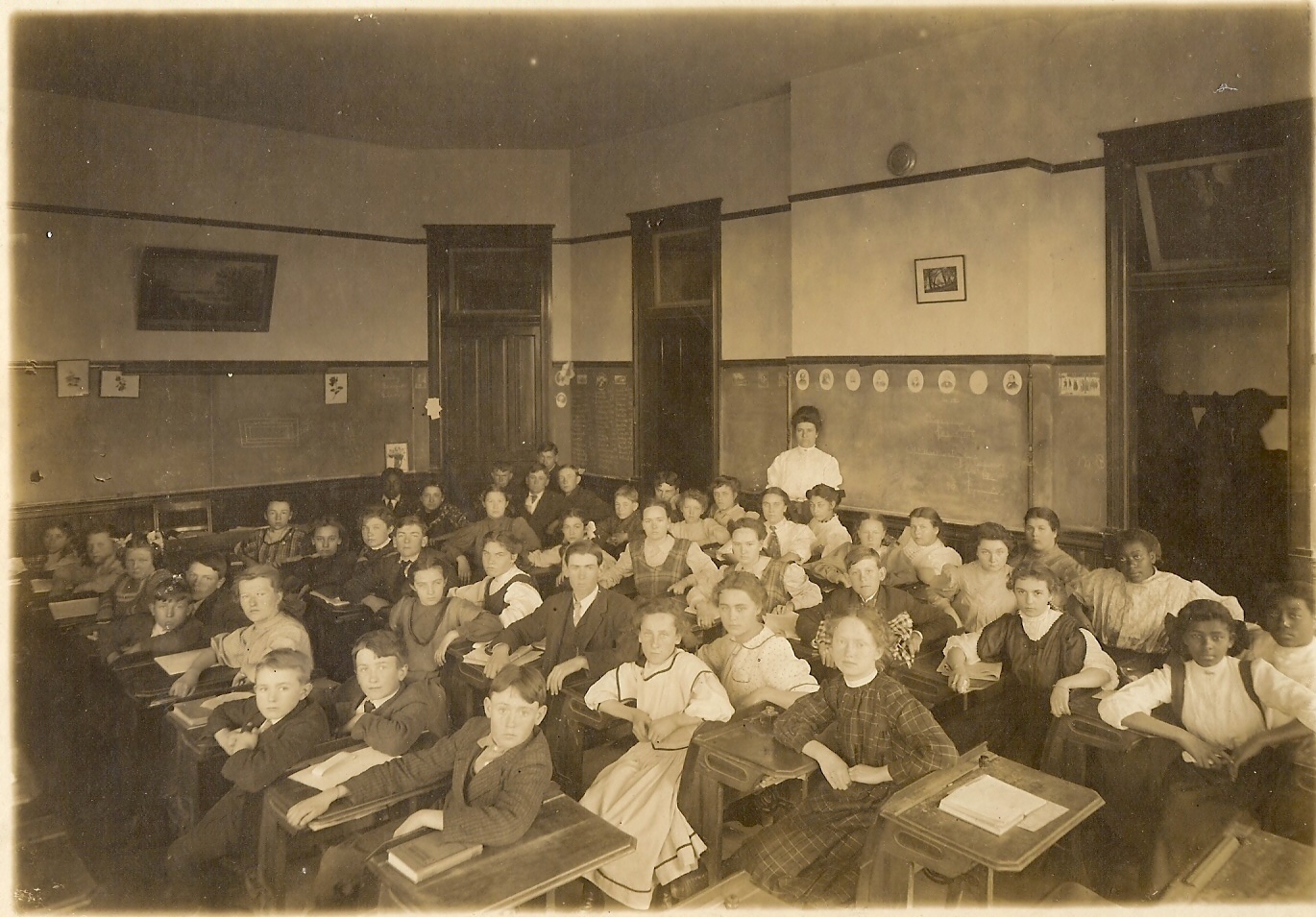 Photo of Seneca School, early 1900's