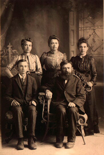 Photo of Anton Terlutter Family