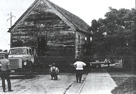 pv-school2.jpg - 33250 Bytes